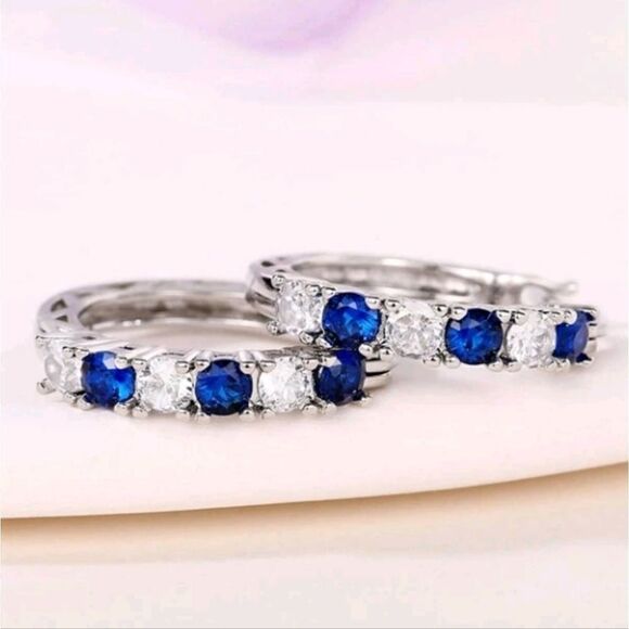 LUXURY BLUE DIAMOND Hoop EARRINGS - Picture 3 of 6